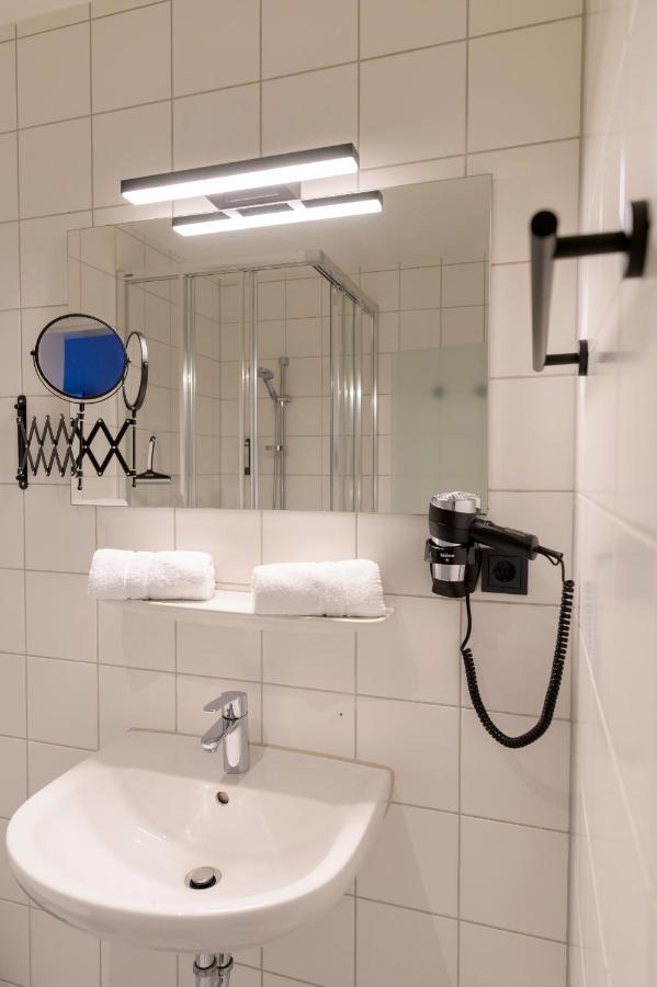 Nikii City Hotel Leverkusen Eksteriør billede