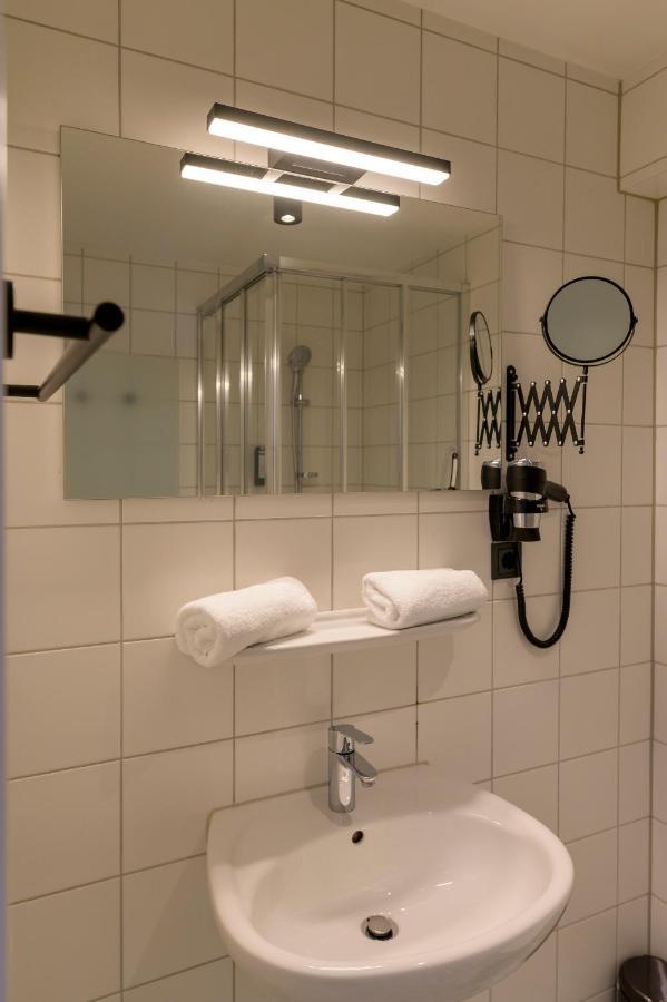Nikii City Hotel Leverkusen Eksteriør billede